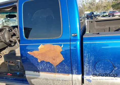 2003 GMC Sierra 1500 Sle z USA, uszkodzony, nr VIN 2GTEC19V331222090